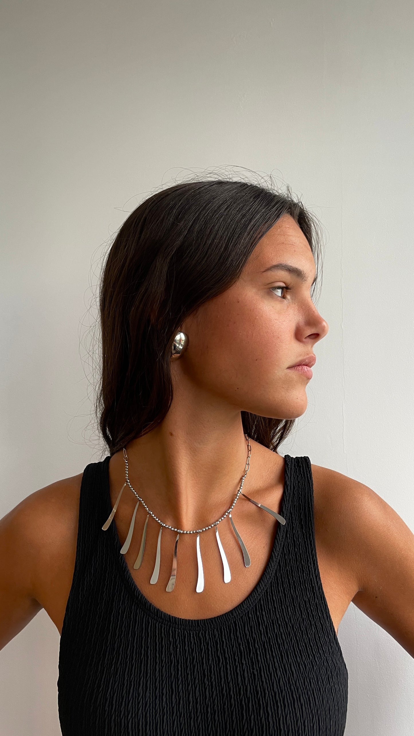 Collar Leaves