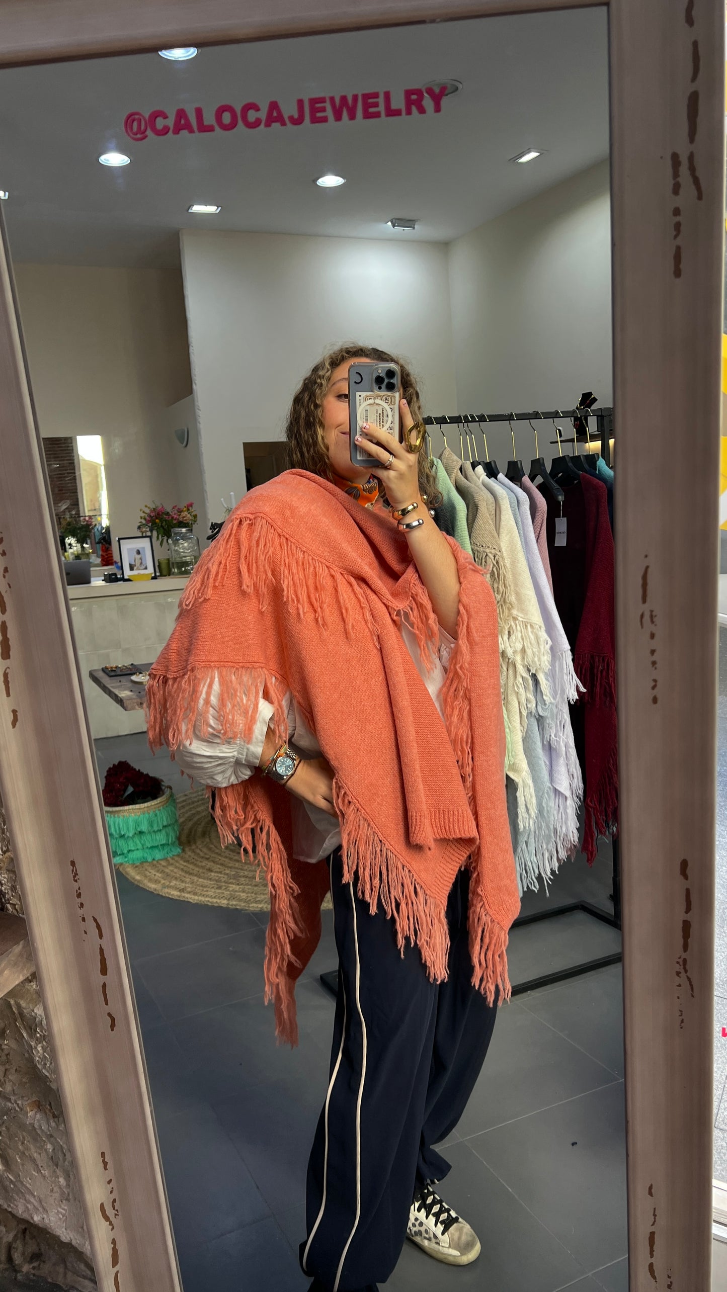 Poncho Suiza