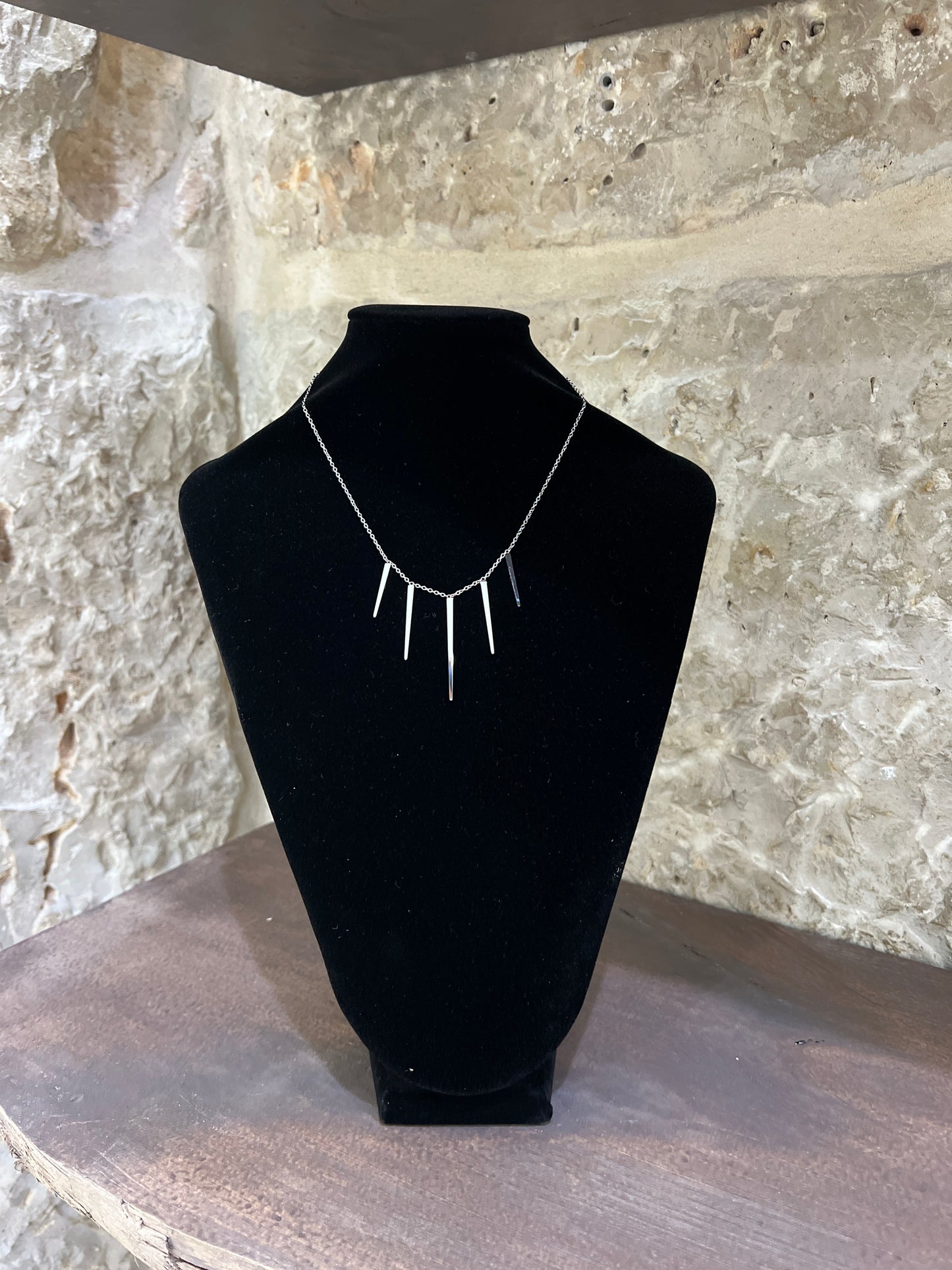 Collar pinchos