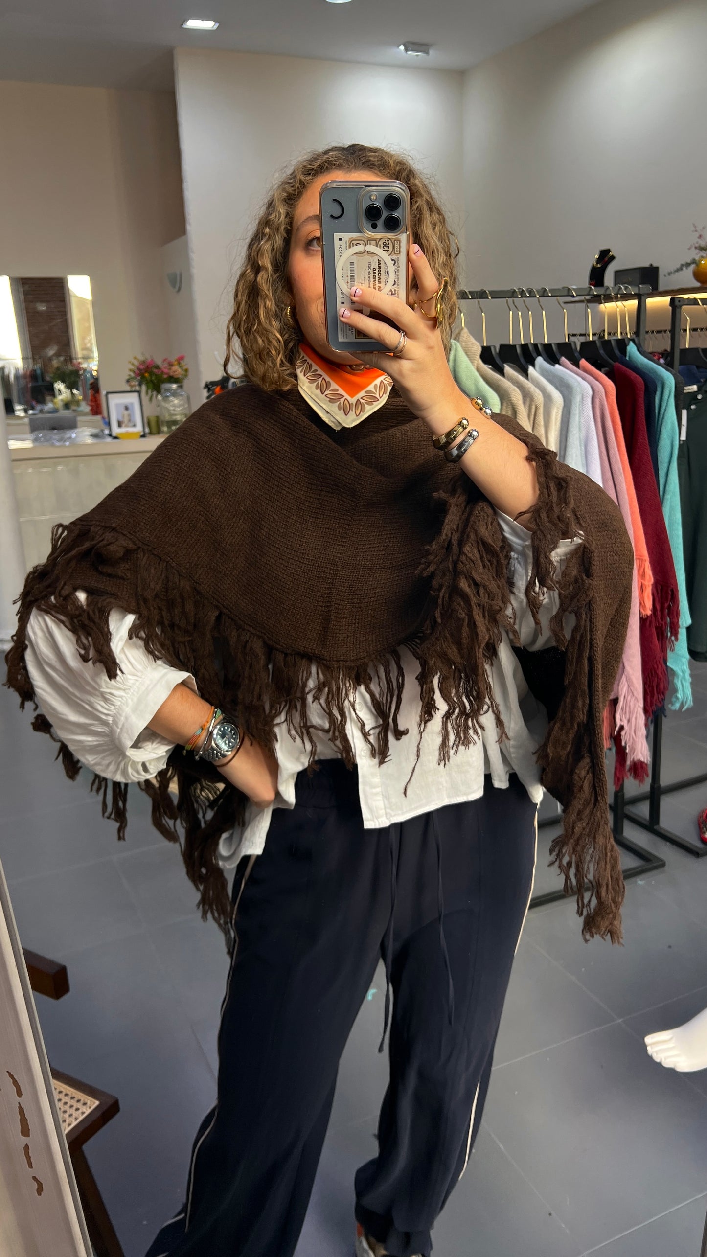 Poncho Suiza