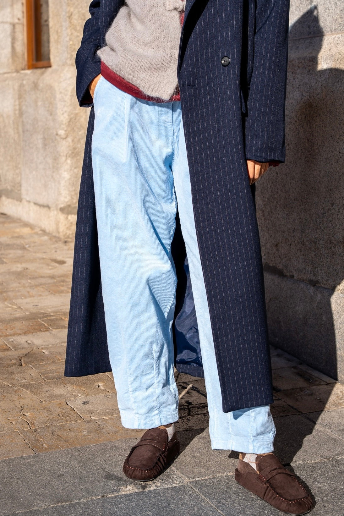 Pantalón pana azul claro