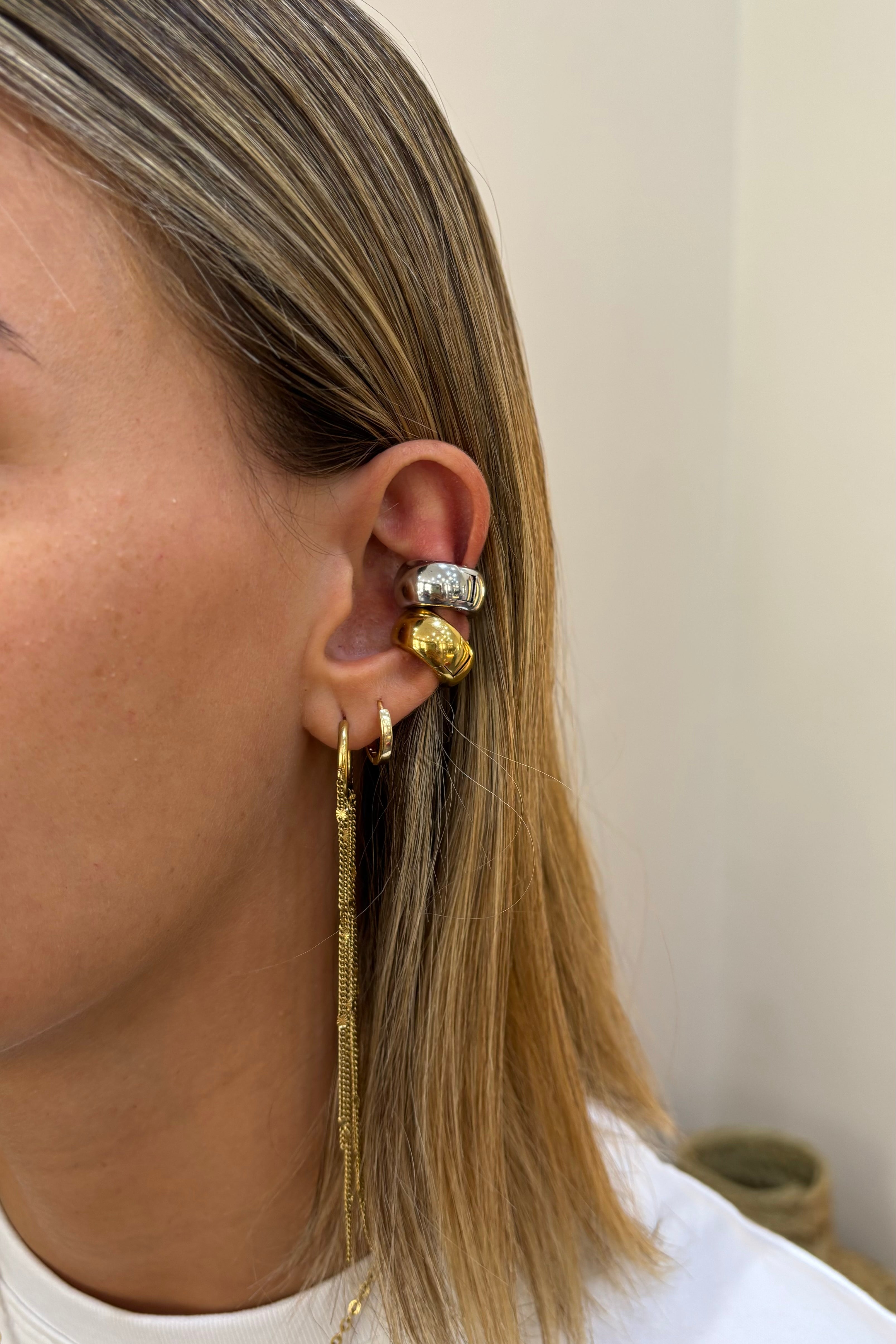 Earcuff clip