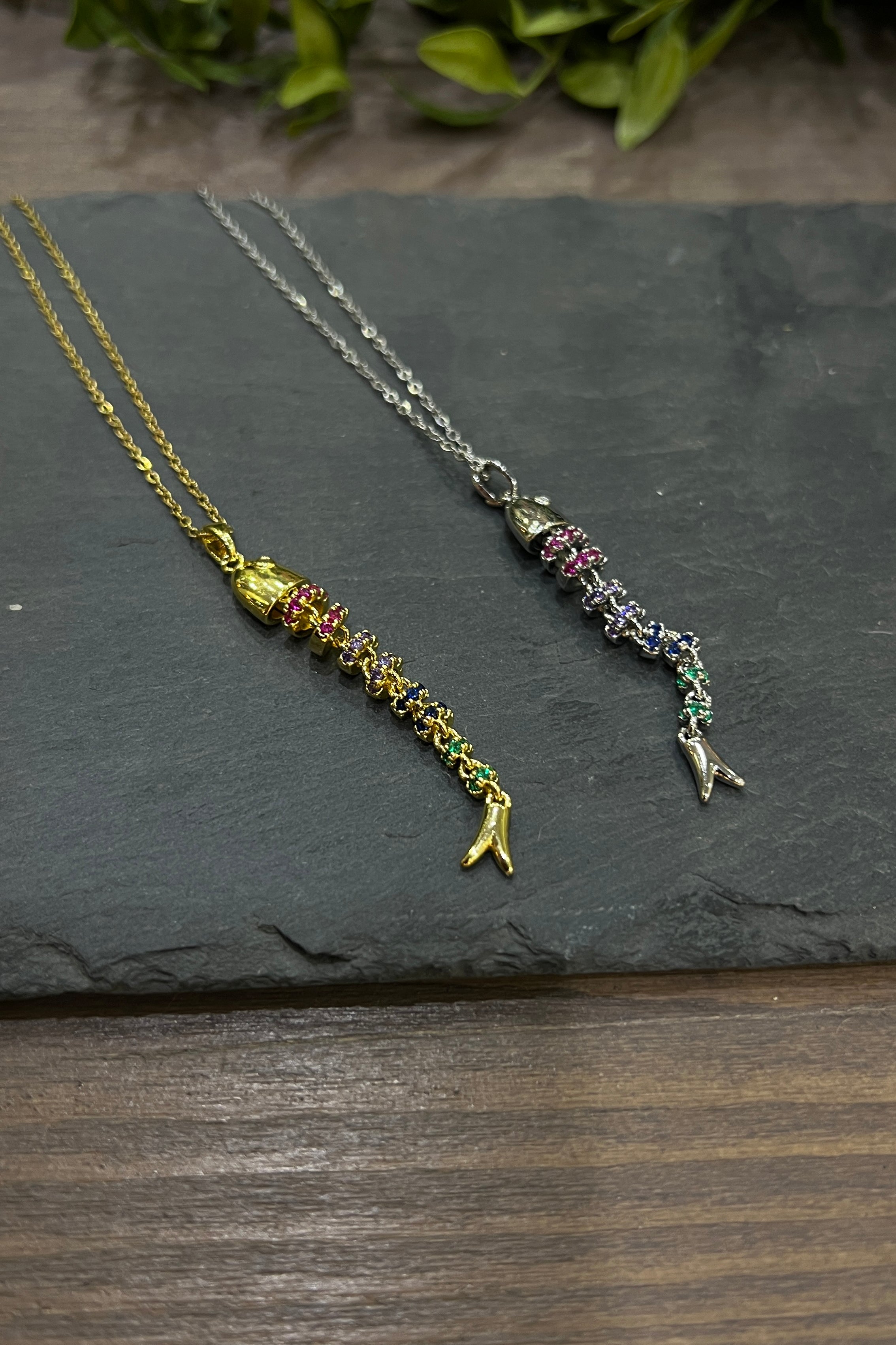 Collar Fish Circonitas