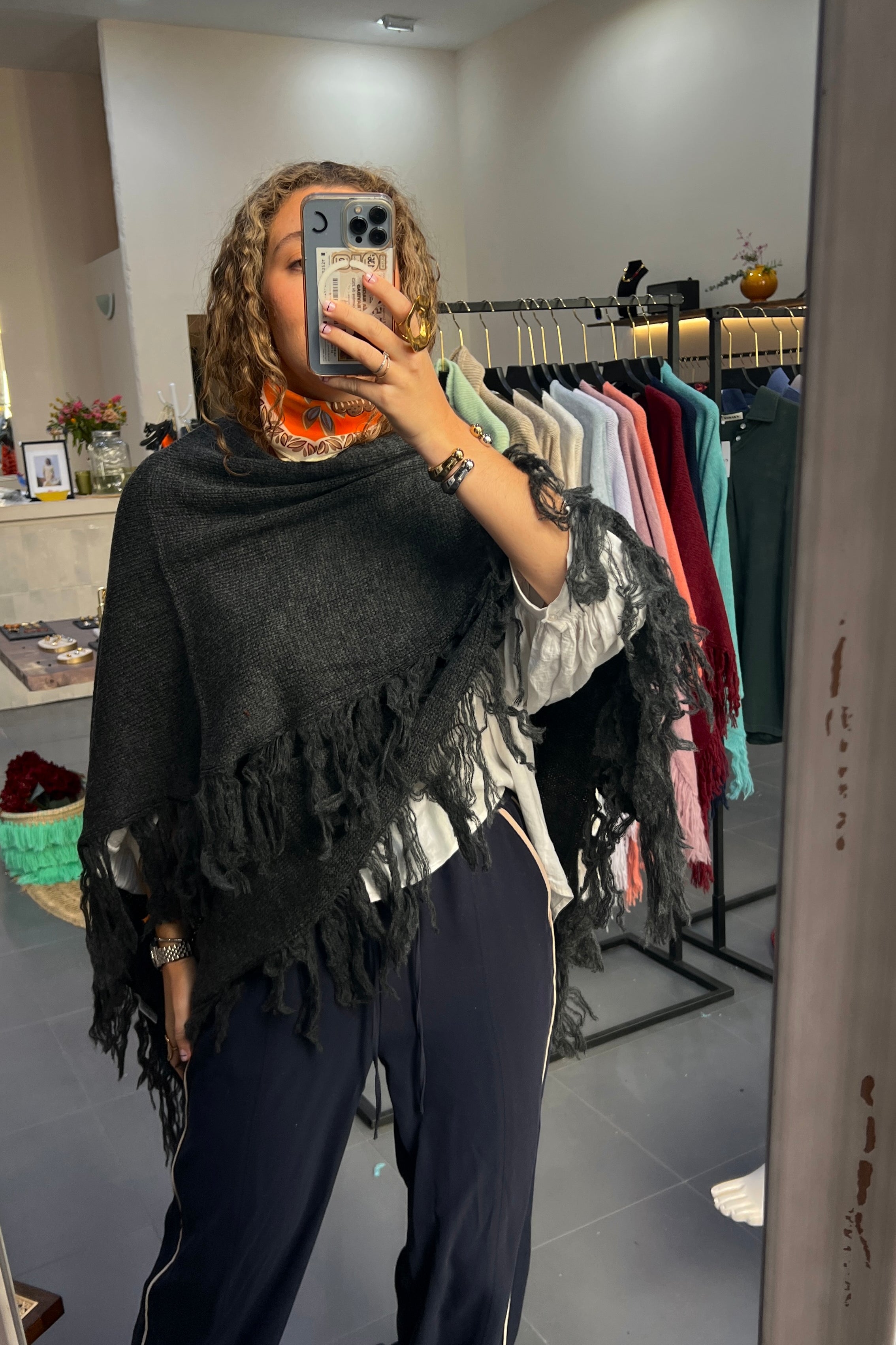Poncho Suiza