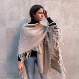 Poncho Suiza