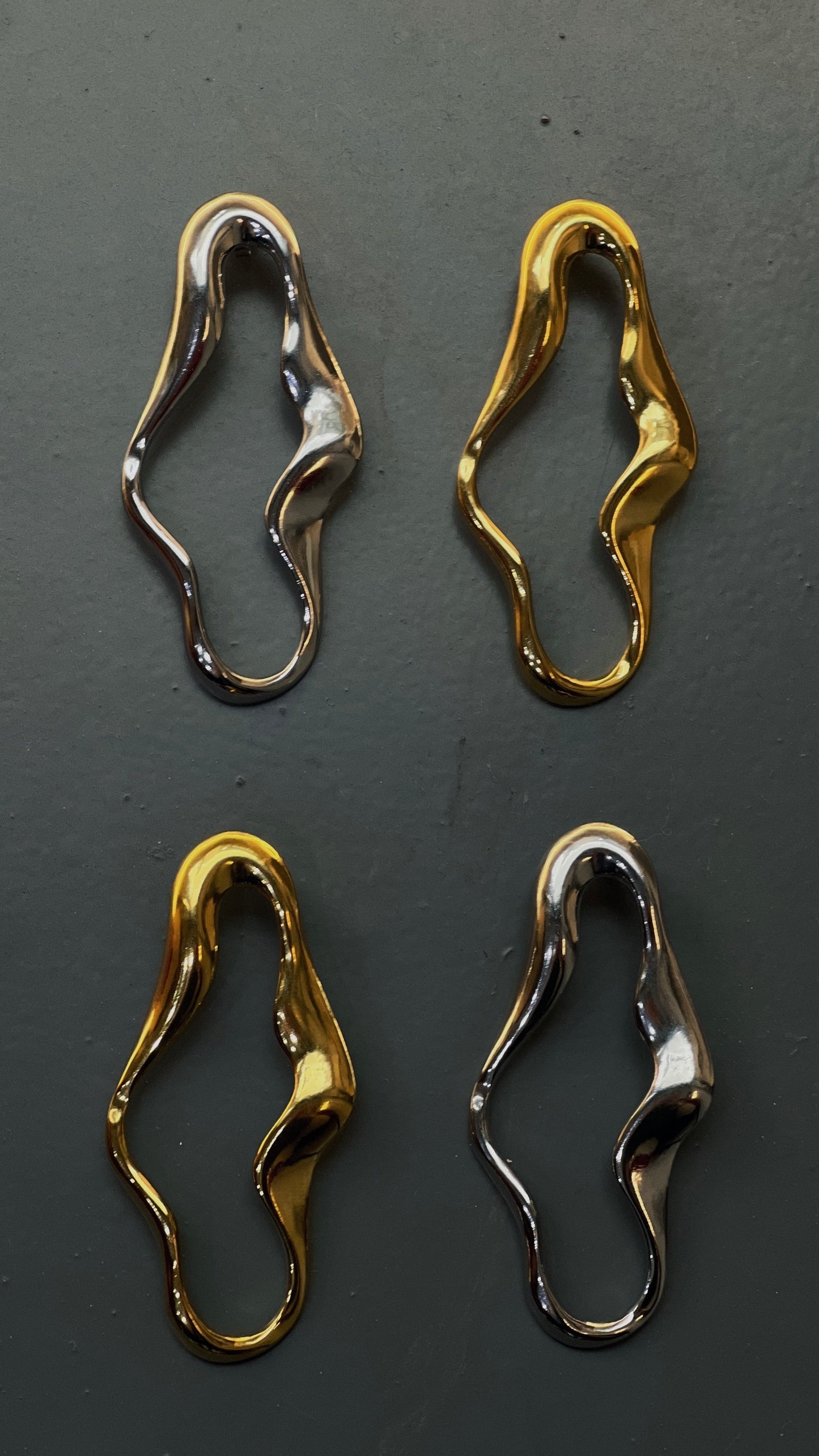 Pendientes Lava