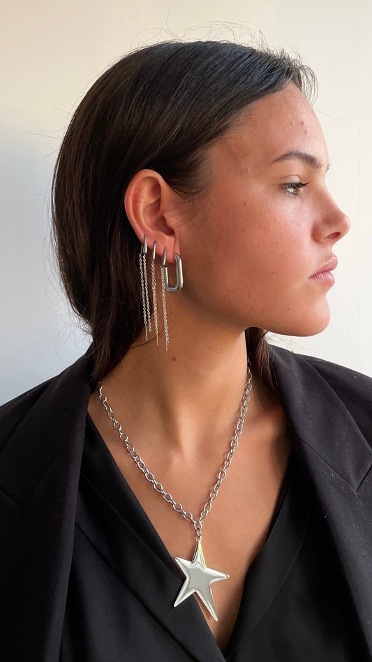 Pendientes Leo
