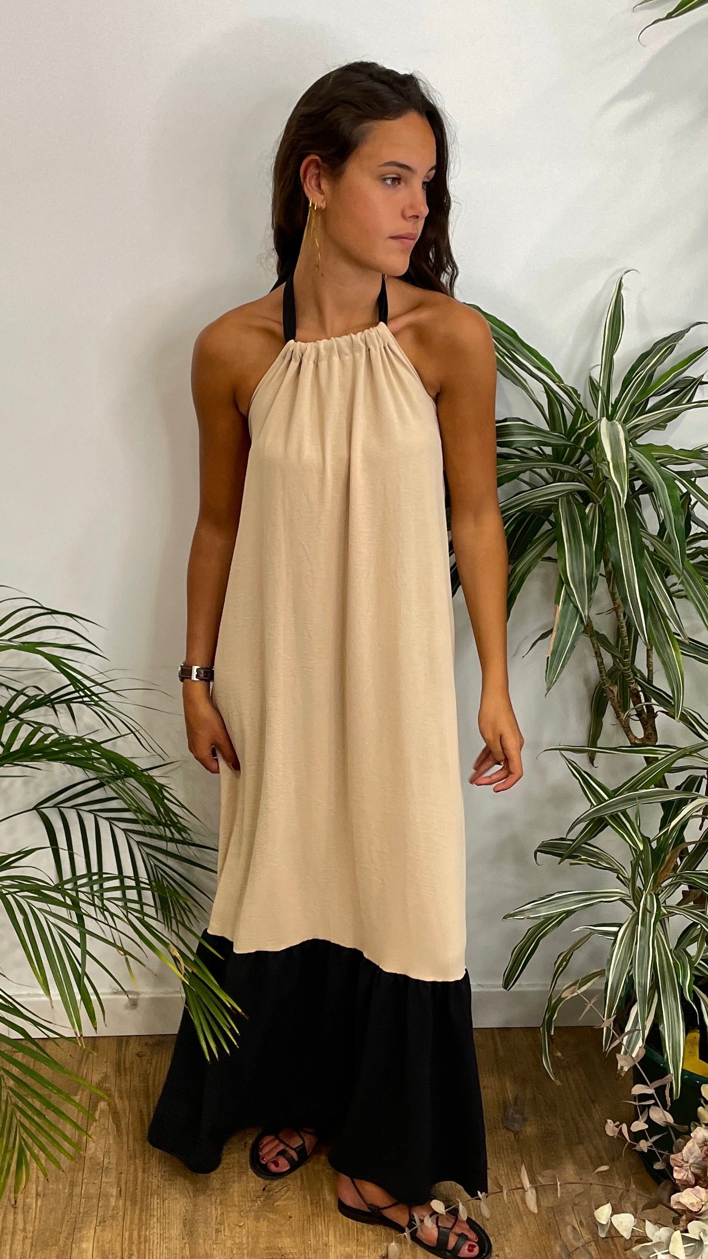 Vestido cuello Halter