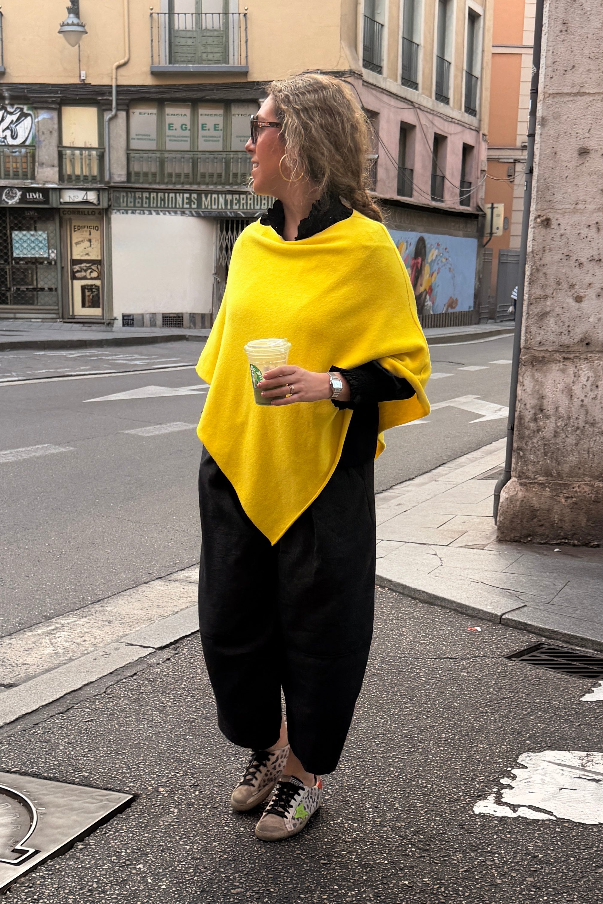 Poncho Amarillo