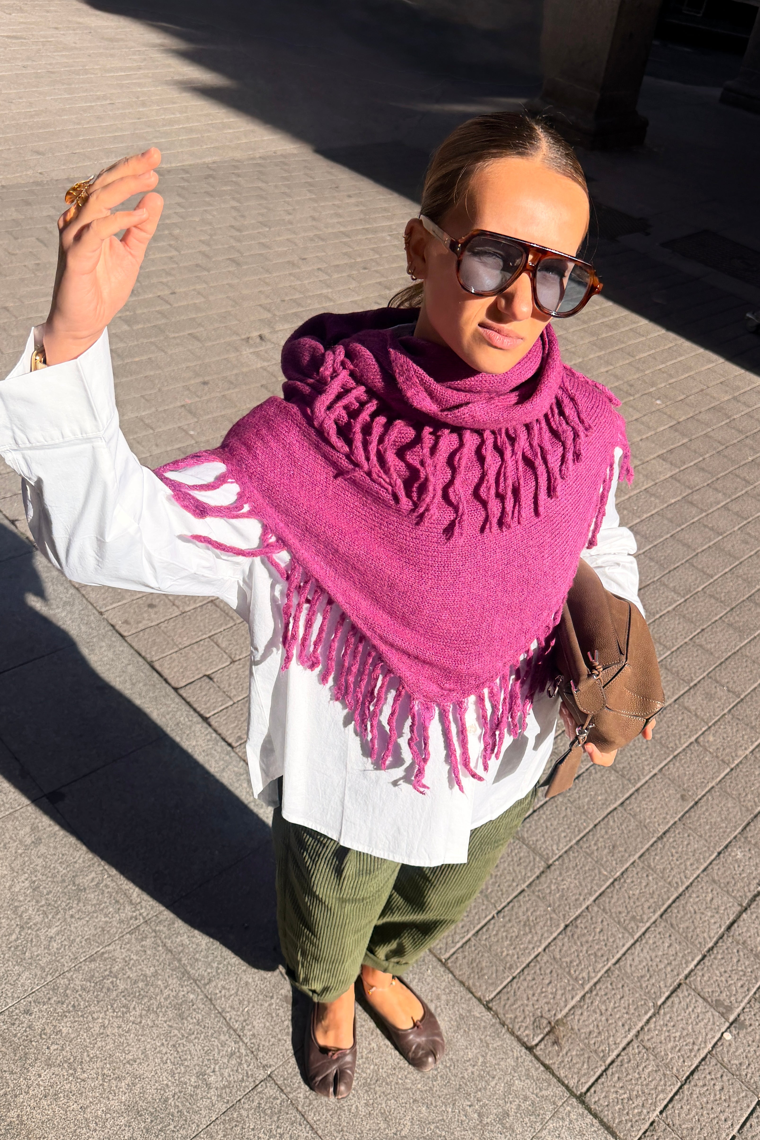 Poncho Sevilla buganvilla