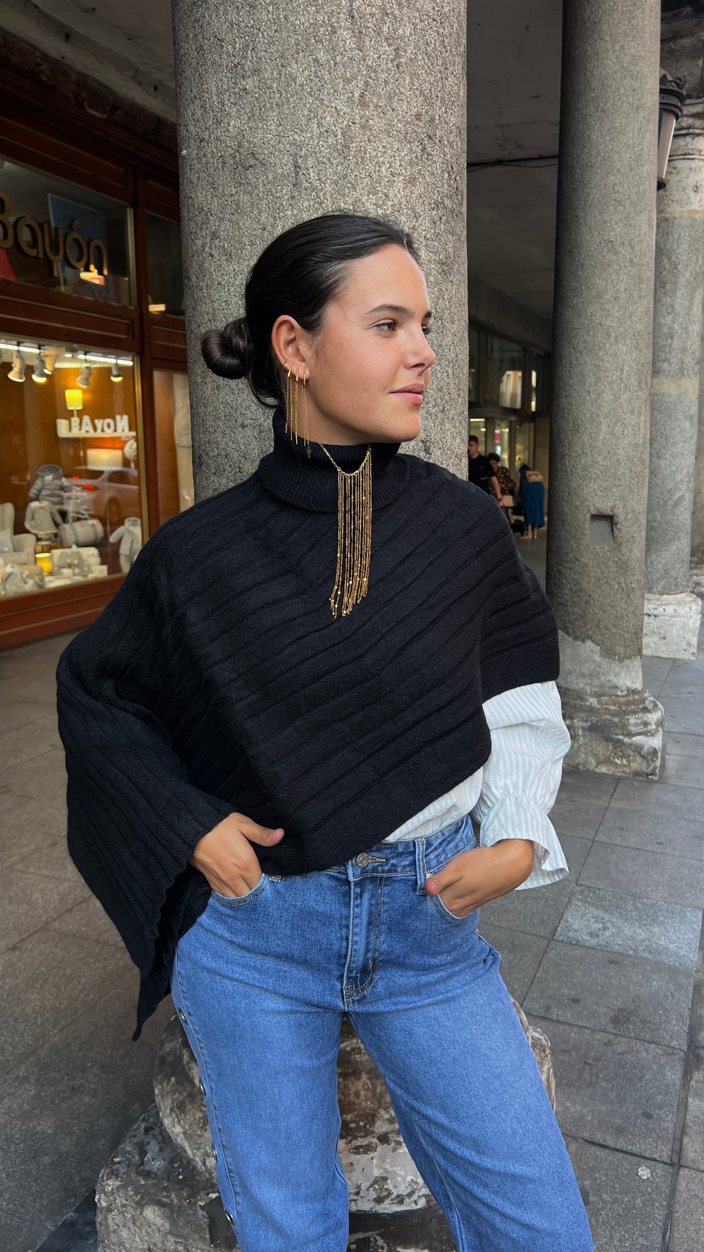Capa Viena Black